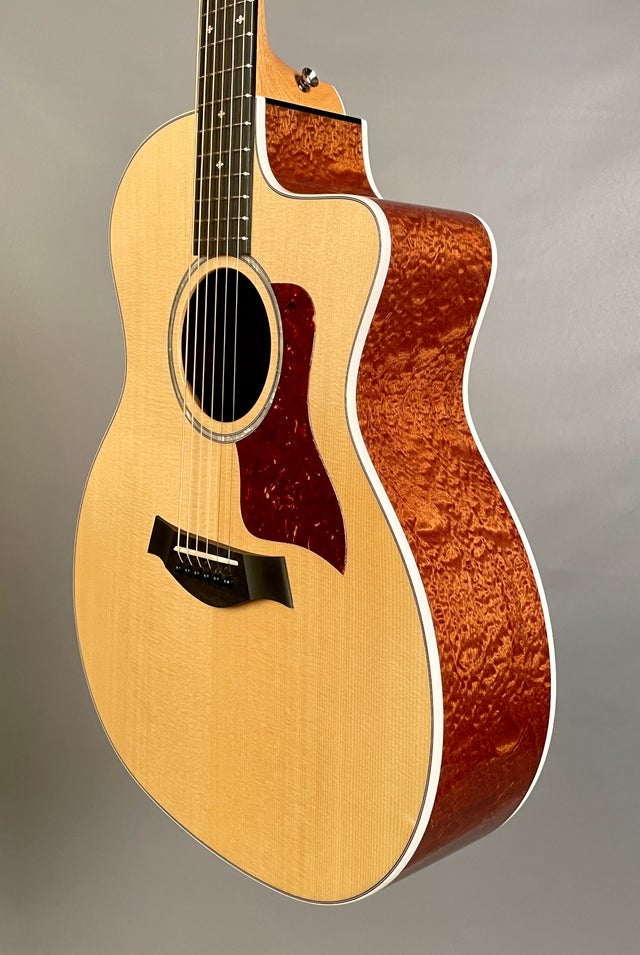 Taylor 214ce-QS Dlx LTD Quilted Sapele acoustic electric guitar
